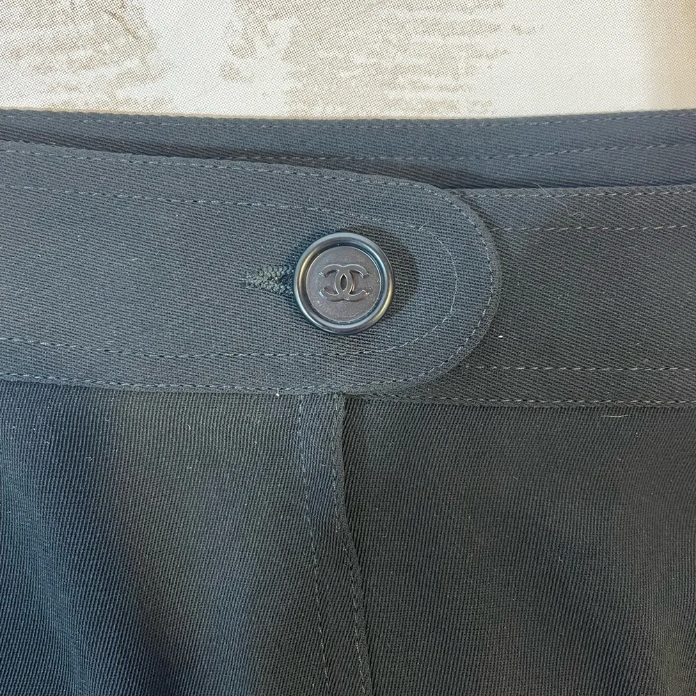 Classic Chanel Black Women's Skirt - Picture 4 of 6